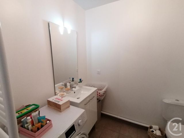 Appartement F2 &agrave; louer - 2 pi&egrave;ces - 40,70 m2 - Chartres - 28 - CENTRE