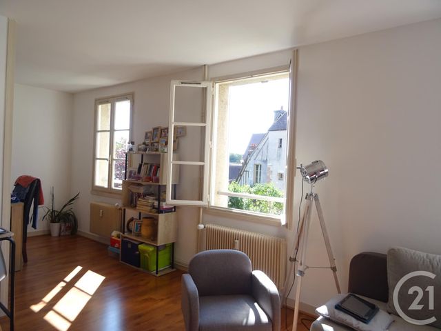 Appartement T2 &agrave; louer - 2 pi&egrave;ces - 55,82 m2 - Chartres - 28 - CENTRE