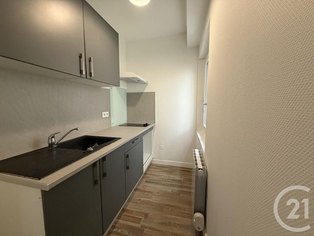 Appartement F2 &agrave; louer - 2 pi&egrave;ces - 35,93 m2 - Chartres - 28 - CENTRE