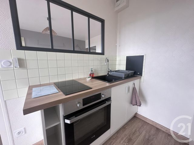 Appartement Studio &agrave; louer - 1 pi&egrave;ce - 29,42 m2 - Chartres - 28 - CENTRE
