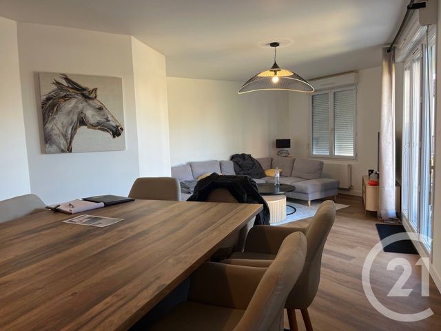 Appartement F3 &agrave; louer - 3 pi&egrave;ces - 78,52 m2 - Luisant - 28 - CENTRE