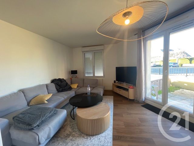 Appartement F3 &agrave; louer - 3 pi&egrave;ces - 78,52 m2 - Luisant - 28 - CENTRE
