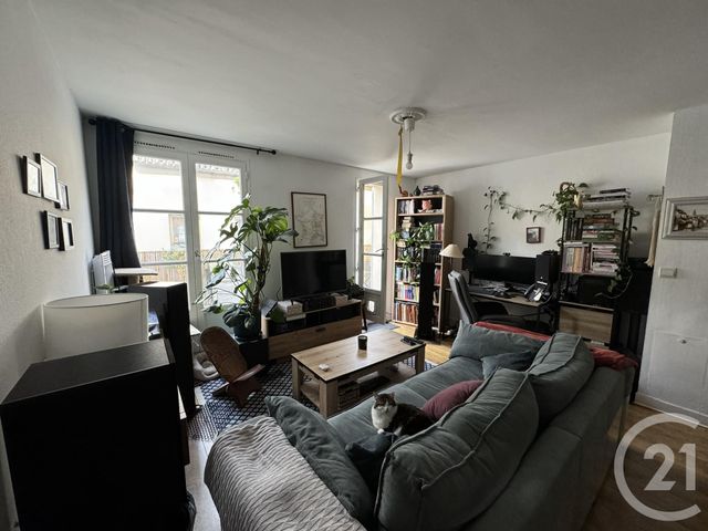 Appartement F2 &agrave; louer - 2 pi&egrave;ces - 43,04 m2 - Chartres - 28 - CENTRE