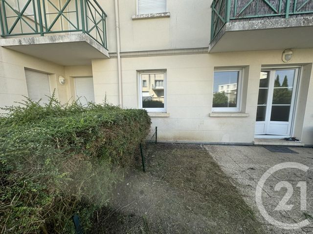 Appartement F2 &agrave; louer - 2 pi&egrave;ces - 42,90 m2 - Chartres - 28 - CENTRE