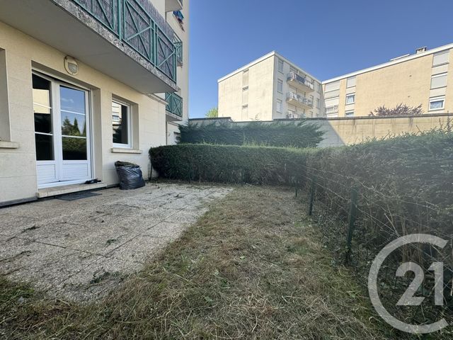 Appartement F2 &agrave; louer - 2 pi&egrave;ces - 42,90 m2 - Chartres - 28 - CENTRE
