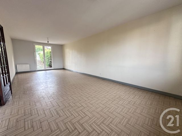Maison &agrave; louer - 5 pi&egrave;ces - 113,73 m2 - Chartres - 28 - CENTRE