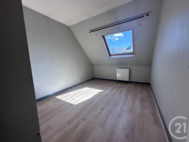 Maison &agrave; louer - 5 pi&egrave;ces - 113 m2 - Chartres - 28 - CENTRE
