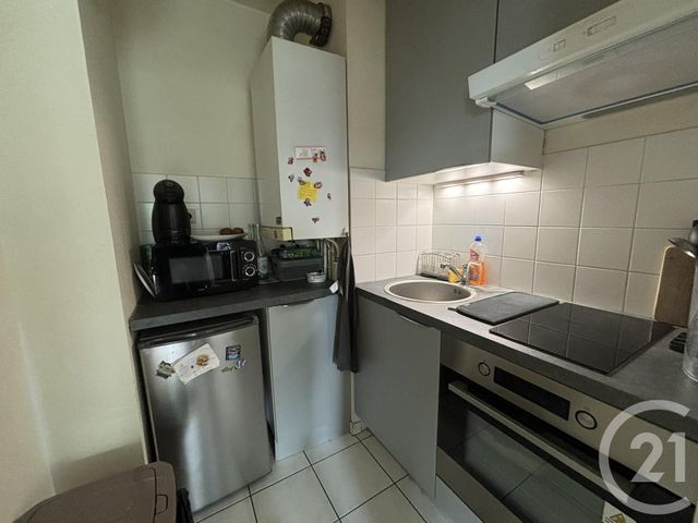 Appartement F2 &agrave; louer - 2 pi&egrave;ces - 30,10 m2 - Chartres - 28 - CENTRE