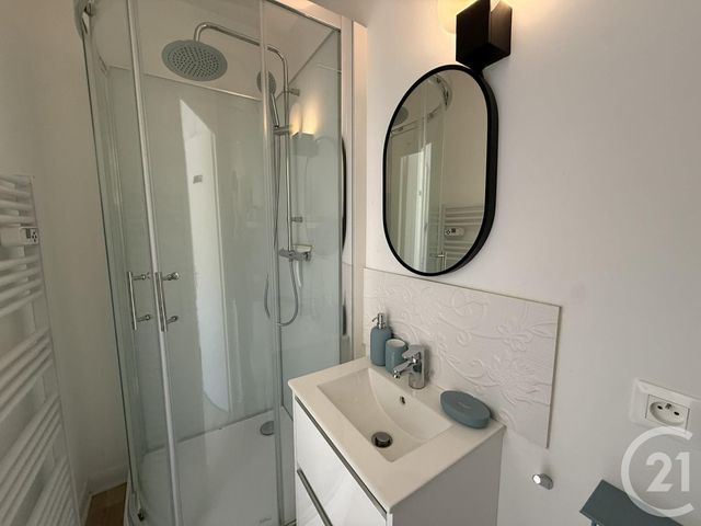 Appartement F1 &agrave; louer - 1 pi&egrave;ce - 24,47 m2 - Chartres - 28 - CENTRE