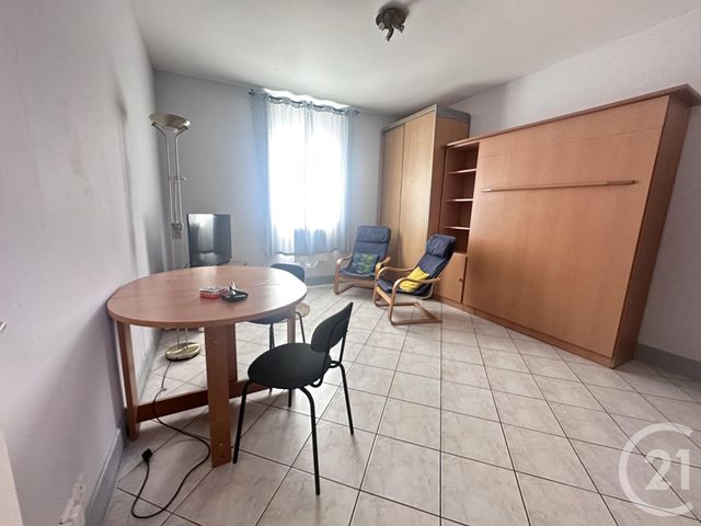 Appartement Studio &agrave; louer - 1 pi&egrave;ce - 26,22 m2 - Chartres - 28 - CENTRE