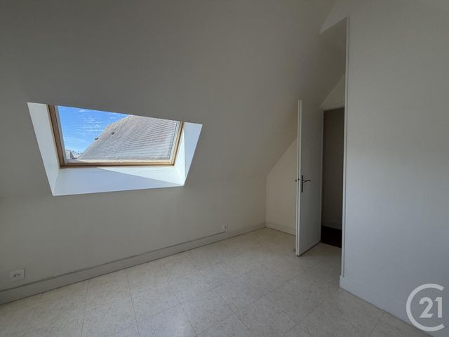Appartement F3 &agrave; louer - 3 pi&egrave;ces - 55,09 m2 - Chartres - 28 - CENTRE