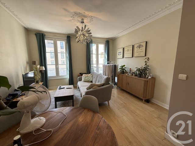 Appartement F2 bis &agrave; louer - 2 pi&egrave;ces - 60,51 m2 - Chartres - 28 - CENTRE