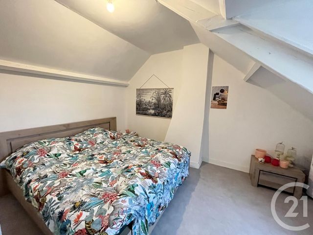 Maison &agrave; louer - 4 pi&egrave;ces - 82,38 m2 - Chartres - 28 - CENTRE