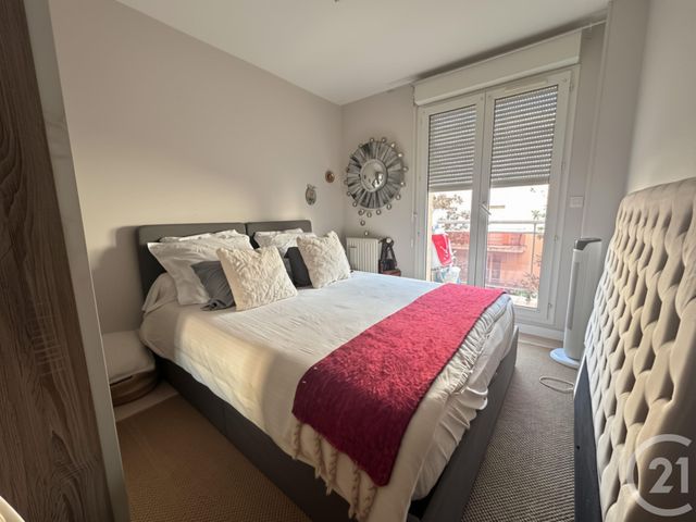 Appartement F3 &agrave; louer - 3 pi&egrave;ces - 59,76 m2 - Chartres - 28 - CENTRE
