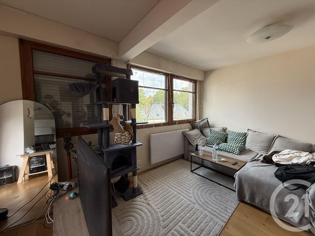 Appartement F3 &agrave; louer - 3 pi&egrave;ces - 70,28 m2 - Chartres - 28 - CENTRE