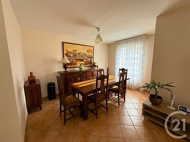 Appartement F4 &agrave; louer - 4 pi&egrave;ces - 103 m2 - Chartres - 28 - CENTRE
