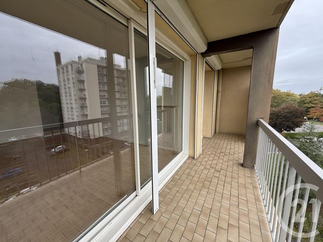 Appartement F5 &agrave; louer - 5 pi&egrave;ces - 101,06 m2 - Chartres - 28 - CENTRE