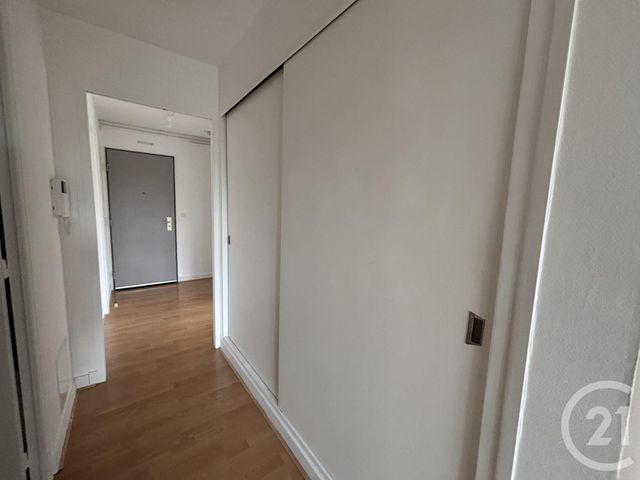 Appartement F5 &agrave; louer - 5 pi&egrave;ces - 101,06 m2 - Chartres - 28 - CENTRE