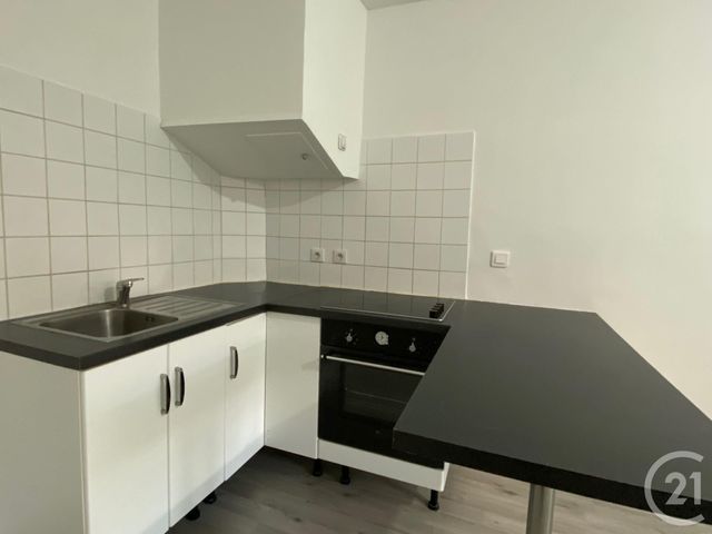 Appartement Duplex &agrave; louer - 2 pi&egrave;ces - 39,91 m2 - Chartres - 28 - CENTRE