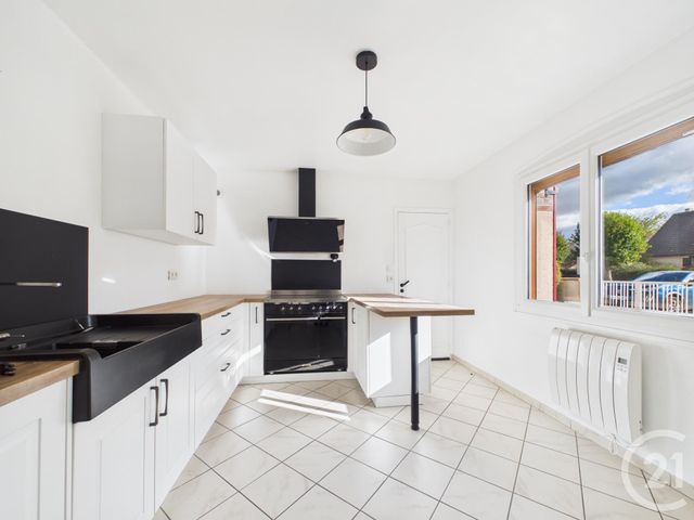 Maison &agrave; vendre - 6 pi&egrave;ces - 140 m2 - Nogent Le Phaye - 28 - CENTRE