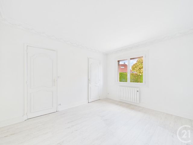 Maison &agrave; vendre - 6 pi&egrave;ces - 140 m2 - Nogent Le Phaye - 28 - CENTRE