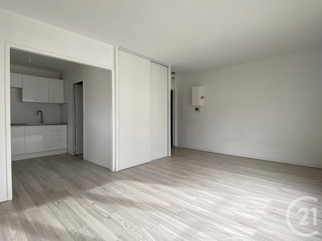 Appartement Studio &agrave; vendre - 1 pi&egrave;ce - 30,14 m2 - Chartres - 28 - CENTRE