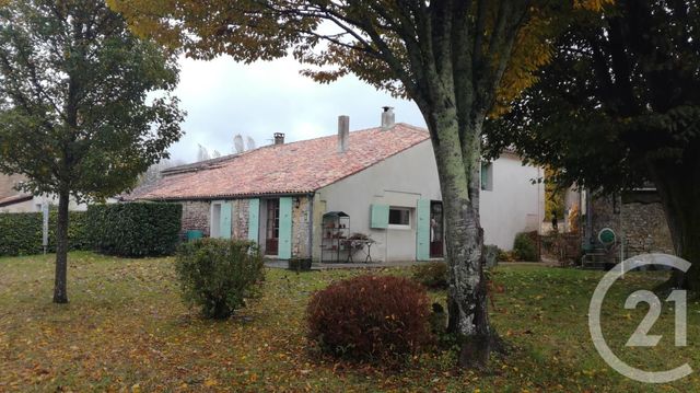 Maison &agrave; vendre - 7 pi&egrave;ces - 205,60 m2 - Retaud - 17 - POITOU-CHARENTES