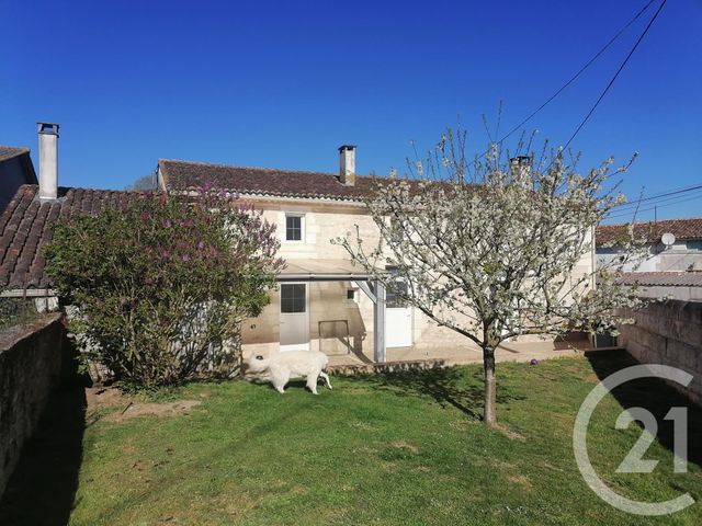Maison à vendre - 5 pièces - 148,88 m2 - Corme Royal - 17 - POITOU-CHARENTES