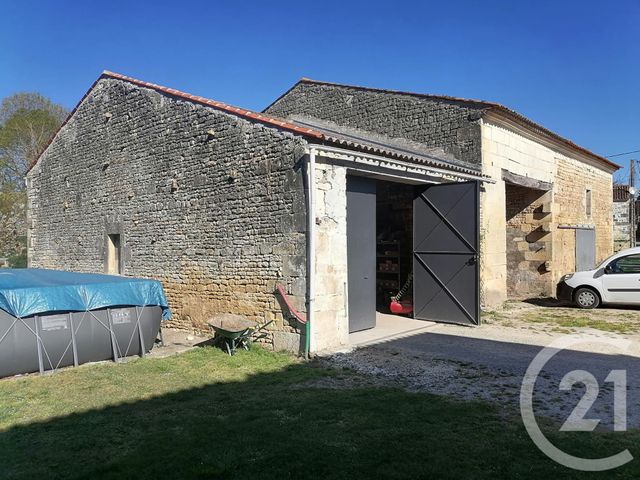 Maison à vendre - 5 pièces - 148,88 m2 - Corme Royal - 17 - POITOU-CHARENTES