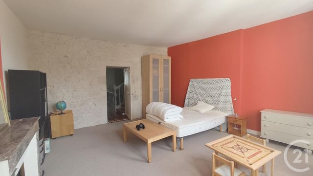 Appartement F5 &agrave; vendre - 6 pi&egrave;ces - 157 m2 - Saintes - 17 - POITOU-CHARENTES