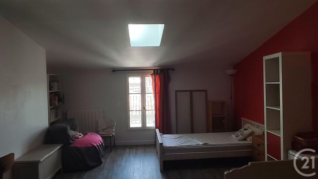 Appartement F5 &agrave; vendre - 6 pi&egrave;ces - 157 m2 - Saintes - 17 - POITOU-CHARENTES