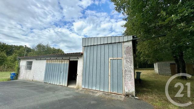 Maison &agrave; vendre - 4 pi&egrave;ces - 114,80 m2 - Fontcouverte - 17 - POITOU-CHARENTES