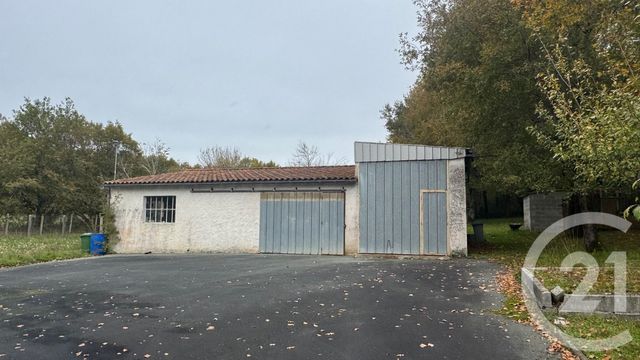Maison &agrave; vendre - 4 pi&egrave;ces - 114,80 m2 - Fontcouverte - 17 - POITOU-CHARENTES