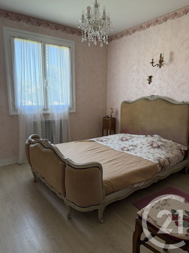 Maison &agrave; vendre - 5 pi&egrave;ces - 81,50 m2 - Saintes - 17 - POITOU-CHARENTES