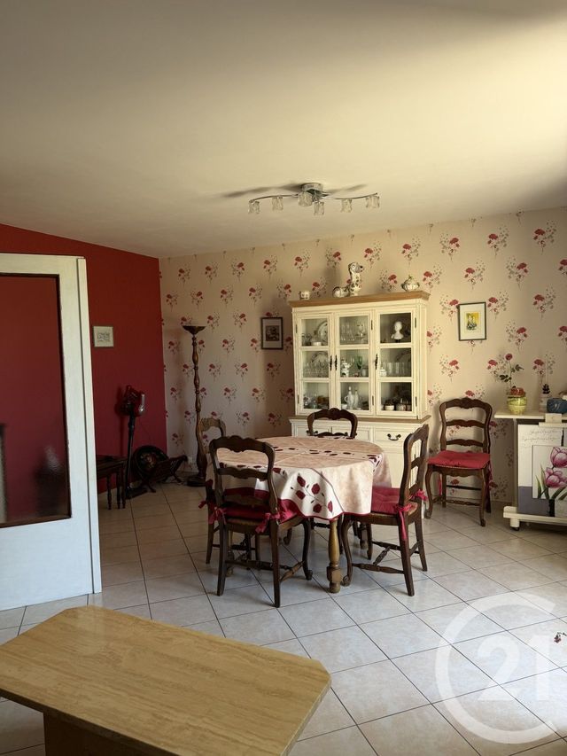 Maison &agrave; vendre - 5 pi&egrave;ces - 81,50 m2 - Saintes - 17 - POITOU-CHARENTES