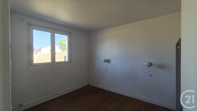 Maison &agrave; vendre - 5 pi&egrave;ces - 80,70 m2 - Saintes - 17 - POITOU-CHARENTES