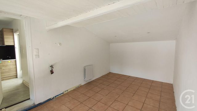 Maison &agrave; vendre - 5 pi&egrave;ces - 80,70 m2 - Saintes - 17 - POITOU-CHARENTES