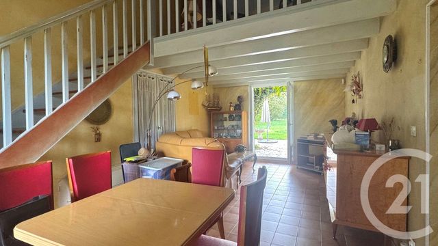 Maison &agrave; vendre - 5 pi&egrave;ces - 90,15 m2 - Fontcouverte - 17 - POITOU-CHARENTES