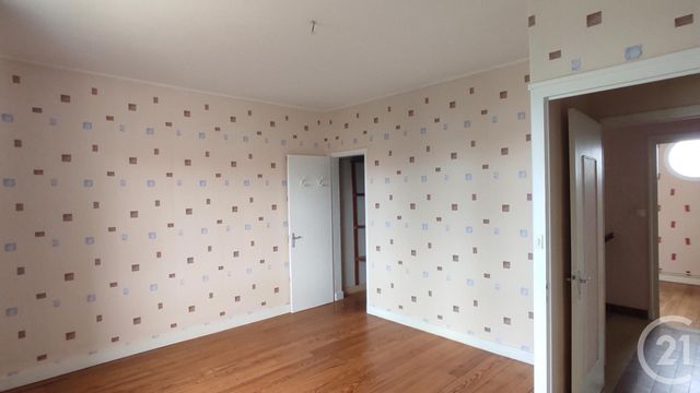 Maison &agrave; vendre - 8 pi&egrave;ces - 126 m2 - Saintes - 17 - POITOU-CHARENTES