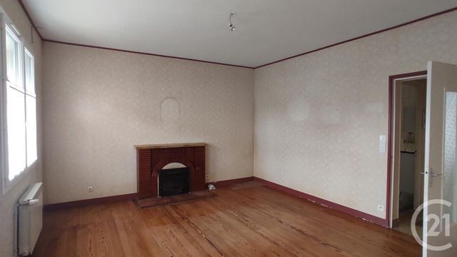 Maison &agrave; vendre - 8 pi&egrave;ces - 126 m2 - Saintes - 17 - POITOU-CHARENTES