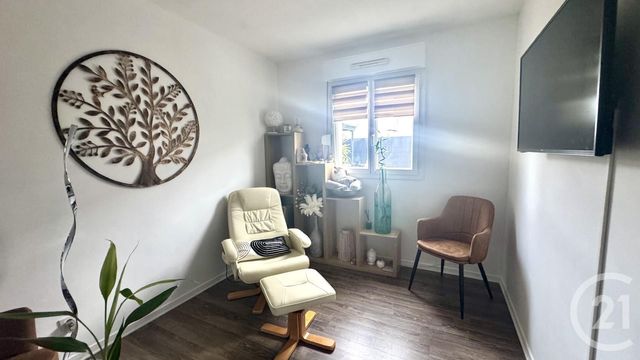 Maison &agrave; vendre - 4 pi&egrave;ces - 79 m2 - Saintes - 17 - POITOU-CHARENTES