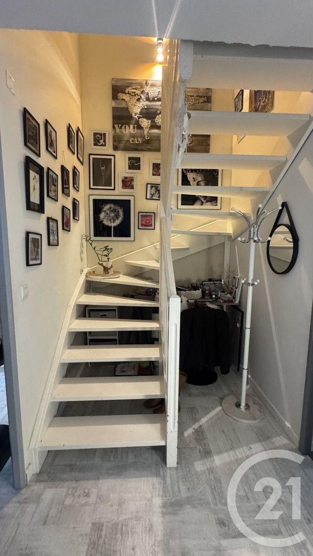 Maison &agrave; vendre - 4 pi&egrave;ces - 79 m2 - Saintes - 17 - POITOU-CHARENTES