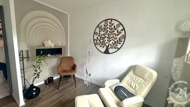 Maison &agrave; vendre - 4 pi&egrave;ces - 79 m2 - Saintes - 17 - POITOU-CHARENTES