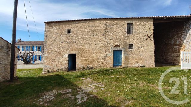 Maison &agrave; vendre - 5 pi&egrave;ces - 101 m2 - Le Douhet - 17 - POITOU-CHARENTES