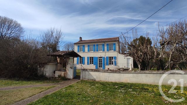 Maison &agrave; vendre - 5 pi&egrave;ces - 101 m2 - Le Douhet - 17 - POITOU-CHARENTES