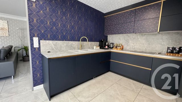 Maison &agrave; vendre - 5 pi&egrave;ces - 116,94 m2 - Saintes - 17 - POITOU-CHARENTES