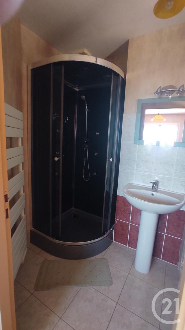 Maison à vendre - 5 pièces - 179 m2 - Saintes - 17 - POITOU-CHARENTES