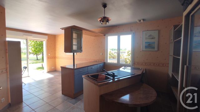 Maison à vendre - 5 pièces - 179 m2 - Saintes - 17 - POITOU-CHARENTES
