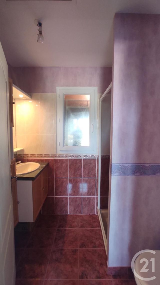 Maison à vendre - 5 pièces - 179 m2 - Saintes - 17 - POITOU-CHARENTES