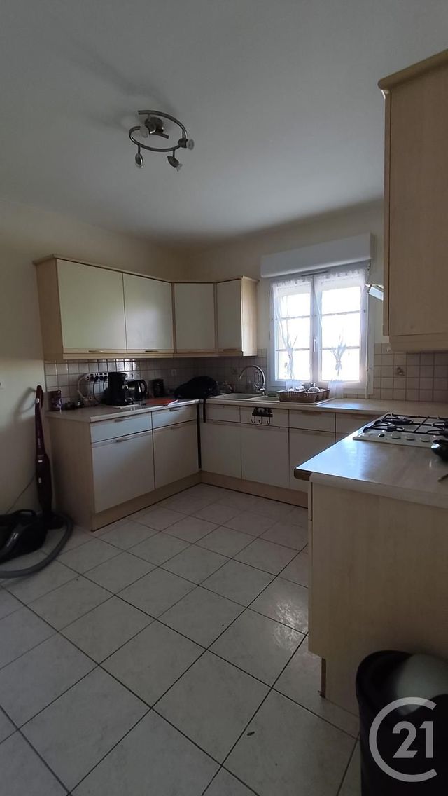 Maison &agrave; vendre - 4 pi&egrave;ces - 91,76 m2 - Bussac Sur Charente - 17 - POITOU-CHARENTES